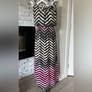 Parker Chevron Print Satin Long Maxi Dress Grey Pink Black S